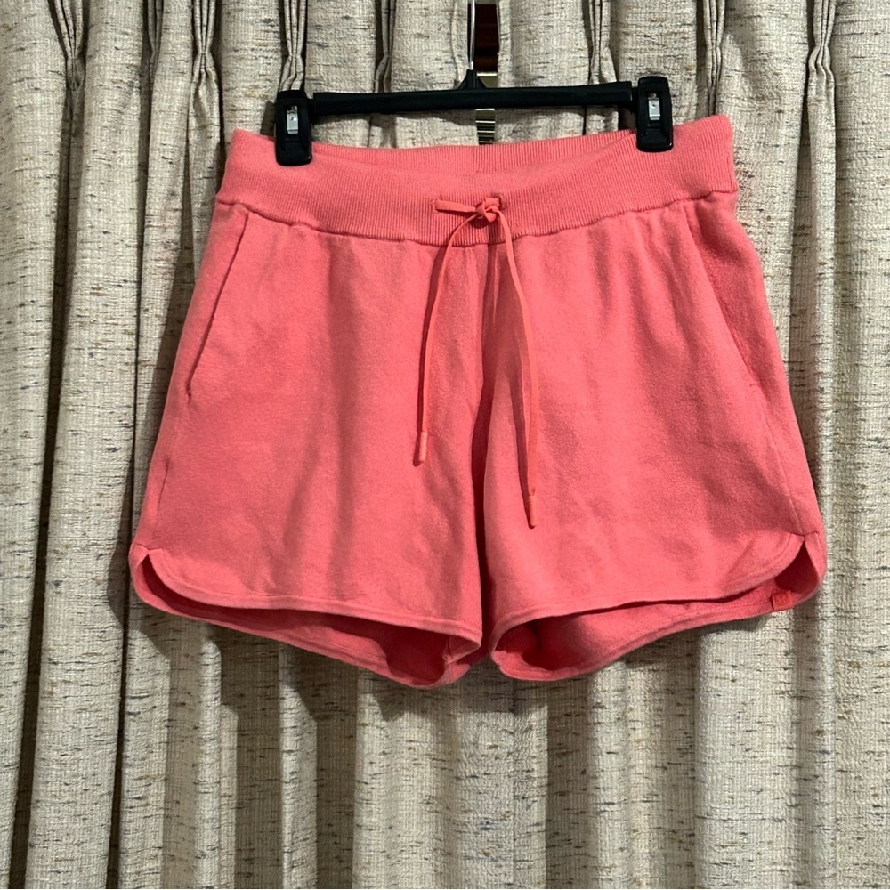 Lululemon Cotton-Cashmere Knit High Rise Shorts - 8